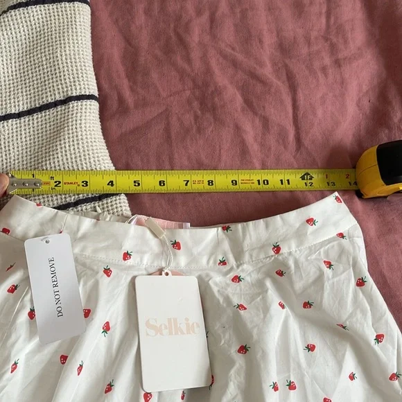 Lisa Says Gah Sangria Skirt - Picture 13 of 14